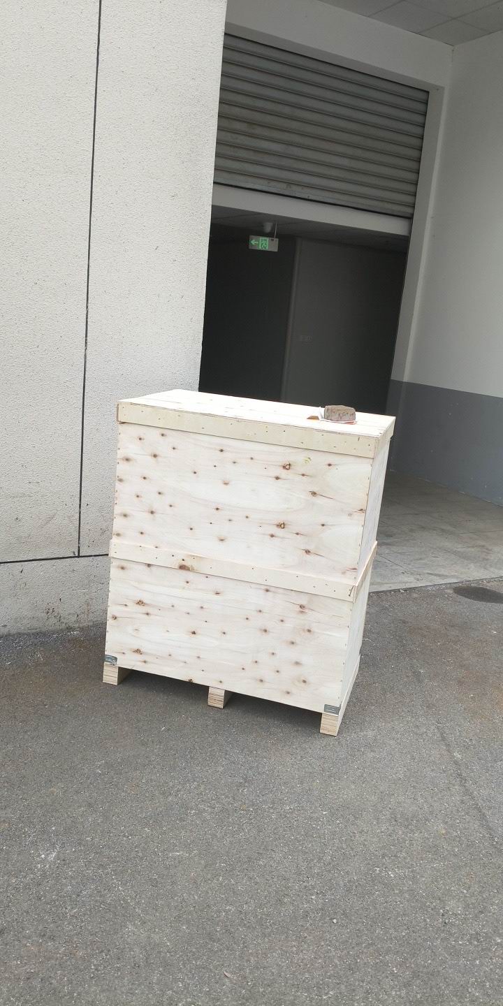 木箱